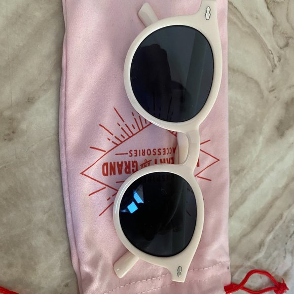 Cabo Round Sunglasses - Picture 3 of 7